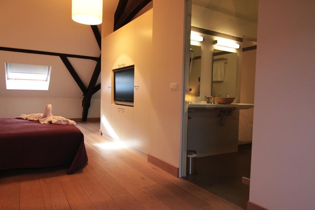 Het Godshuis Hotel Sint-Laureins Phòng bức ảnh