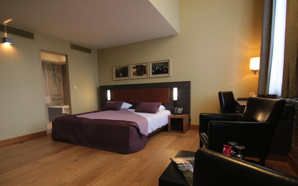 Het Godshuis Hotel Sint-Laureins Phòng bức ảnh