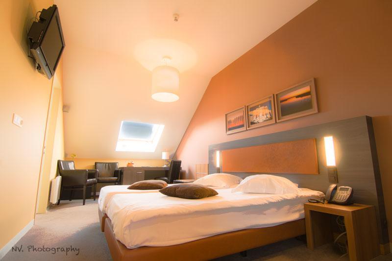 Het Godshuis Hotel Sint-Laureins Ngoại thất bức ảnh